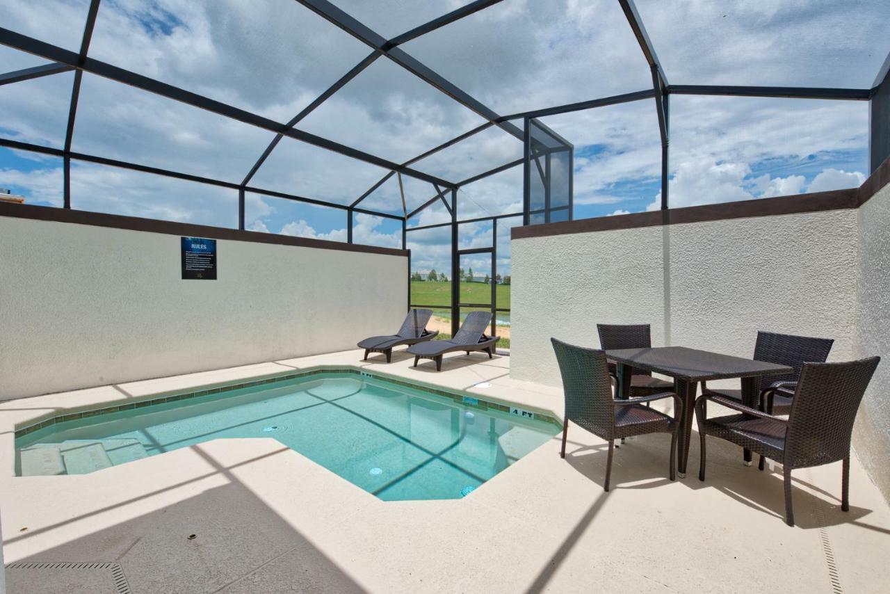 Modern Home With Private Pool Davenport Exteriör bild
